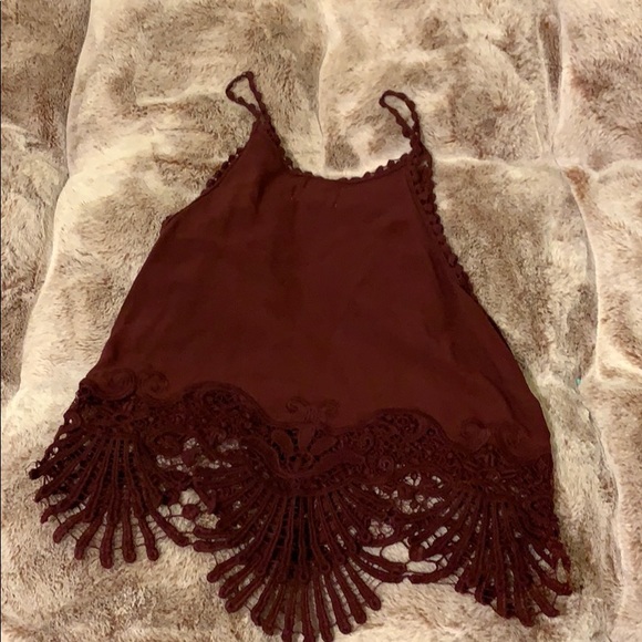 Maroon ruffle tank top - Picture 3 of 3